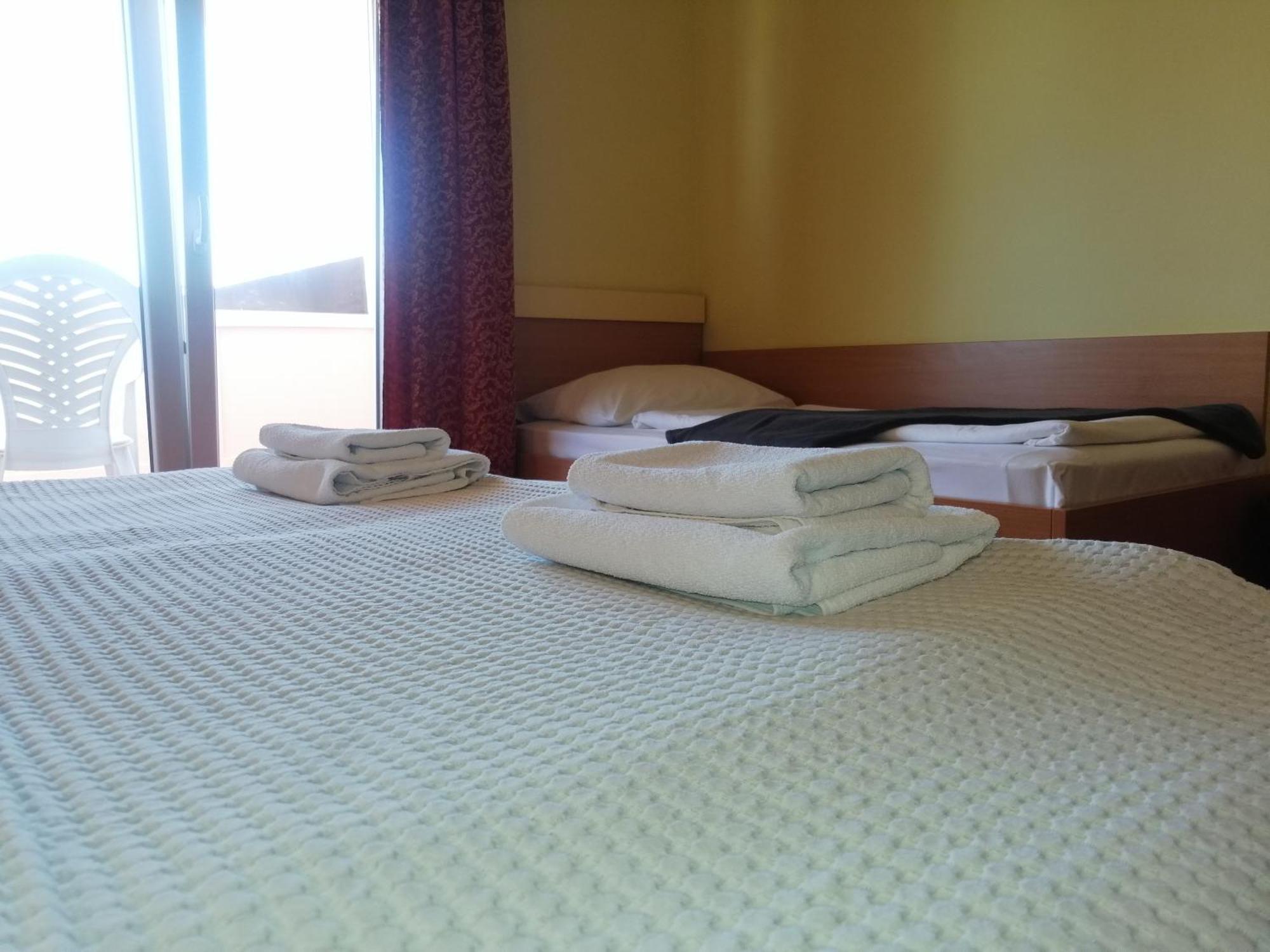 Apartmani Simon Лопар Номер фото
